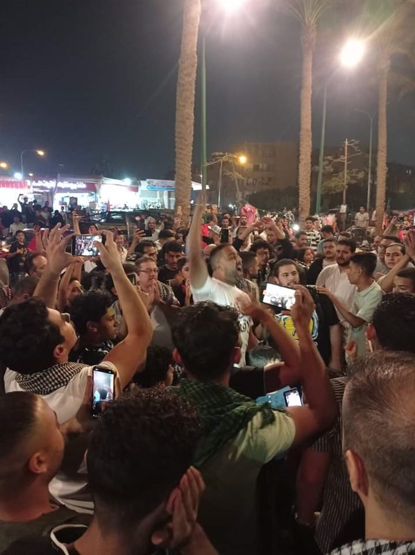 أهالي العبور يُنظمون وقفة إحتجاجية للتنديد بالمجازر الإسرائيلية ضد الفلسطينيين (صور)