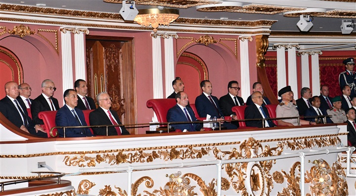 المتحدث الرئاسي ينشر صور الرئيس السيسي خلال احتفالية «وطن السلام»