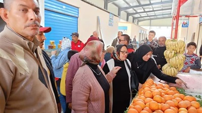 محافظ بورسعيد:بدء التشغيل التجريبي لسوق الهنا الحضاري بمنطقه خديجه بحي الضواحي 