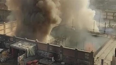 انفجارات متتالية وأعمدة دخان كثيفة بمحطة مترو المرج الجديدة (فيديو) 