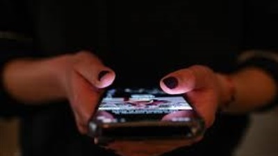 اليونان تحظر السوشيال ميديا للأطفال تحت 15 عاما وتفرض غرامة على المخالفين 