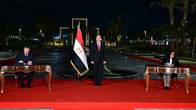 رئيس الوزراء يشهد توقيع مذكرة تفاهم لإنشاء مركز ثقافي وتدريبي متكامل لتعليم الحرف اليدوية بمنطقة درب اللبانة 