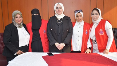 محافظ بورسعيد يشهد فعاليات مبادرة 