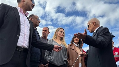 أنجلينا جولي تثمن دور متطوعي 