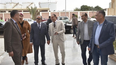 محافظ بورسعيد يترأس اجتماع مجلس إدارة المنطقة الصناعية  