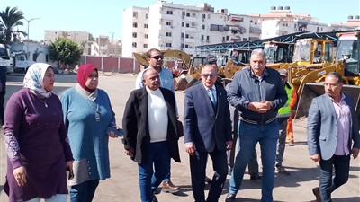 محافظ بورسعيد يتفقد جهاز الإنقاذ والطوارئ ويؤكد ضرورة جاهزية المعدات لمواجهة الأزمات 