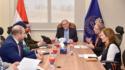 رئيس هيئة الدواء يبحث مع شركة «إيبيكو» تعزيز التعاون وتوطين الصناعات الدوائية المتطورة 