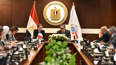 وزير الصحة يبحث مع سفير فرنسا دعم علاج مرضى الأورام القادمين من غزة 