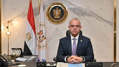 وزير الاستثمار يوجّه بإلغاء التصديق على عقود التأجير التمويلي لمشروعات المناطق الحرة 