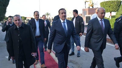 محافظ بورسعيد يزور قوات أمن بورسعيد لتقديم التهنئة لضباط وأفراد الشرطة 