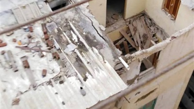 انهيار سقف عقار الكائن بشارع سيدي ياقوت المتفرع من شارع الحجاري بنطاق حي الجمرك 