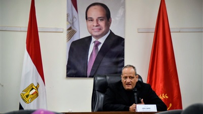 مدير تعليم بورسعيد يناقش سبل دعم وتعزيز منظومة المراجعة الداخلية والحوكمة  