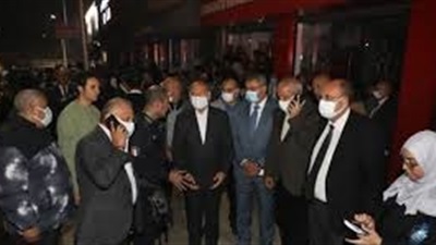 مصرع 3 أشخاص وإصابة آخرين في حريق مصنع ملابس بحي الزيتون 