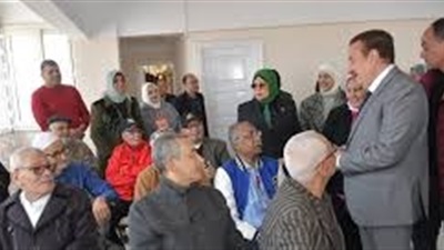 محافظ بورسعيد: الاستجابة لشكاوى المواطنين على رأس أولويات العمل التنفيذي  