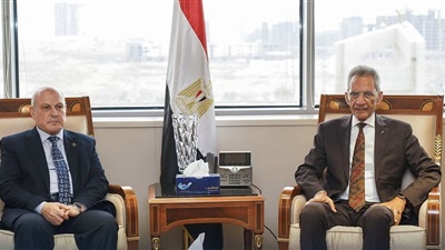 وزير شئون المجالس النيابية يبحث مع رئيس هيئة النيابة الإدارية سبل التعاون وتحقيق التكامل بين مؤسسات الدولة 