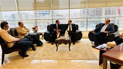 لقاء مثمر بين مديرالرعاية الصحية ببورسعيد ونقيب الأطباء لتعزيز التعاون  