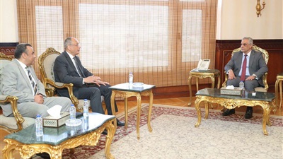 وزير الإنتاج الحربي يبحث مع رئيس هيئة الرقابة على الصادرات والواردات إحلال الواردات 