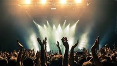 قرار جديد بشأن 26 شابا متهمين بإقامة حفل مخالف داخل فيلا بمدينة أكتوبر 