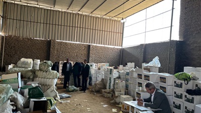 جهاز حماية المستهلك يضبط مخزنًا غير مُرخص بمحافظة الجيزة لتصنيع المبيدات الزراعية «المضروبة»  