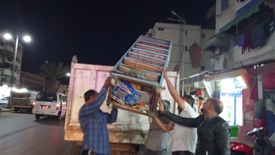 نائب محافظ بورسعيد يقود حملة مكبرة لإزالة الإشغالات والتعديات بشارعي العبور و23 ديسمبر 