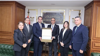 البنك الزراعي المصري يواصل تنفيذ مبادرة سكة خير لدعم الأسرالأكثراحتياجًا في القاهرة والجيزة 