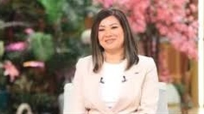 انتصار: اشتغلت في مغسلة بخار ومحل ملابس قبل الفن 
