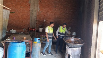 محافظ الغربية: لا تهاون مع المتلاعبين بصحة المواطنين.. حملات مكثفة تضبط مصانع غير مرخصة ومنتجات مجهولة المصدر  