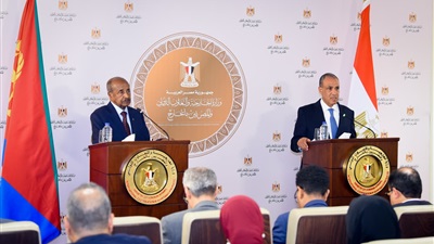 وزير الخارجية يستقبل نظيره الإريتري ويبحثان تعزيز الشراكة الاستراتيجية والتنسيق إزاء القضايا الإقليمية 