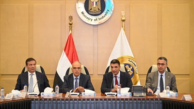 4 وزراء يتفقون على تشكيل لجنة مشتركة لإدارة ملف البصمة المائية في مشروعات الصناعات الغذائية 