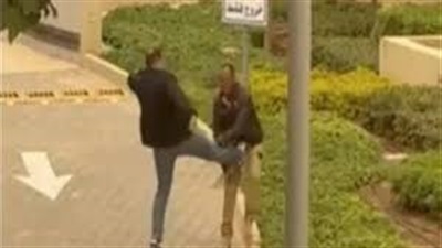تأجيل محاكمة رجل الأعمال المتهم بالاعتداء على فرد الأمن بالتجمع إدارياً 