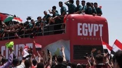أسوشيتد برس تبرز الاستقبال الشعبى والجماهيرى لمنتخب مصر بالعلمين الجديدة 