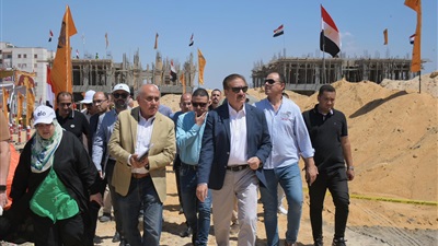 جهاز تعمير سيناء يتابعان معدلات تنفيذ مشروع