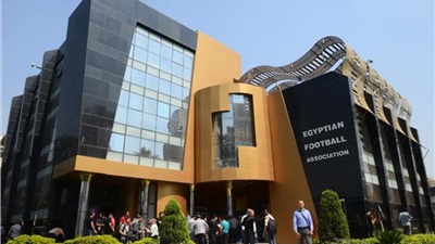 اتحاد الكرة يخطر 8 أندية بفتح نظام التراخيص على منصة CAF 