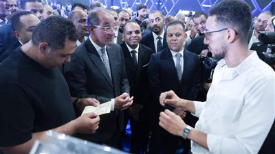 وزير المالية يشهد تجربة مصرية ملهمة لريادة الأعمال بالعاشر من رمضان مصنع «سيمبلكس» 