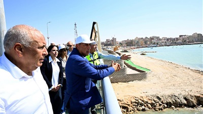 رئيس الوزراء يفتتح كوبري روميل بعد تطويره  