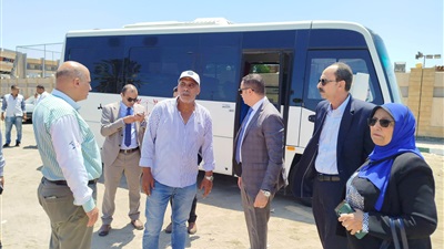 محافظ بورسعيد يبحث مع وفد وزارة الإسكان وهيئة المجتمعات العمرانية سبل التعاون في مجال الإسكان 