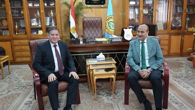 محافظ أسيوط يهنئ الدكتور مصطفى عبد الغني لتوليه منصب نائب رئيس جامعة الأزهر للوجه القبلي  