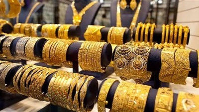 الذهب يحافظ على مكاسبه الأسبوعية 