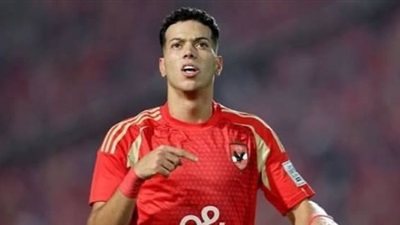 إمام عاشور يستفسر عن موقفه من المشاركة مع الأهلي بسبب قائمة المنتخب 