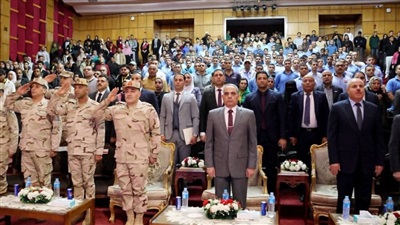 جامعة القناة تحتفي بذوي الهمم وتكرم الطلاب الحاصلين على شهادات الإعفاء من الخدمة العسكرية 