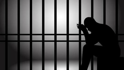 حبس موظف سنة بتهمة تزوير شهادة مرضية للحصول على إجازة 