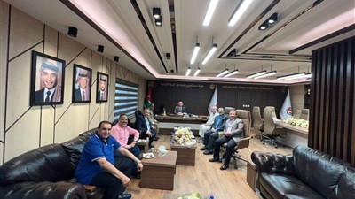 وفد الاتحاد الدولي لرجال الأعمال يبحث فرص الاستثمار في المناطق الحرة الأردنية 