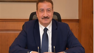 محافظ بورسعيد يتابع الموقف التنفيذي للمشروعات الجارية..ومعدلات تنفيذ متقدمة بأكثر من 100 مشروعًا 
