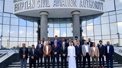 اختتام دورة المفتشين الوطنيين لأمن الطيران المدني في القاهرة 