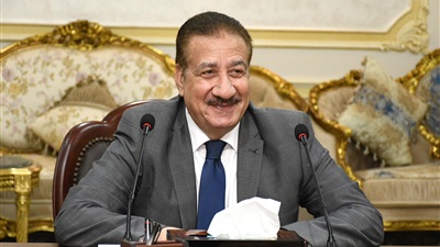  تموين بورسعيد يكشف بيع السجائر بأعلى من التسعيرة وضبط سناكس منتهية الصلاحية  