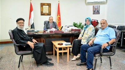 مدير تعليم بورسعيد يستقبل وكيل مطرانية الأقباط الأرثوذكس لتعزيز سبل التعاون المشترك  