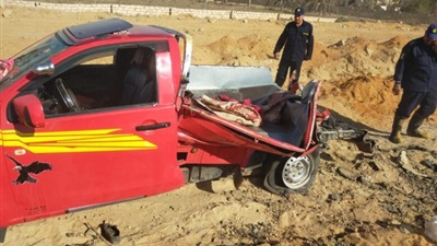 وزير القوى العاملة يوجه بمتابعة حادث انقلاب سيارة نقل محملة بالعمالة الزراعية بالبحيرة 