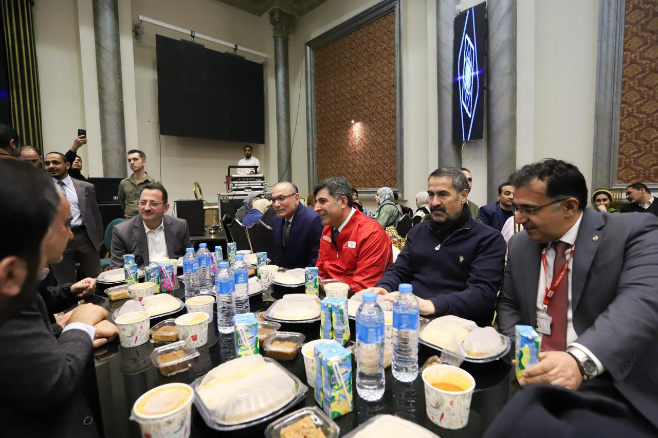 السفير التركى يشكر